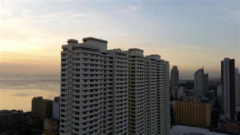 Condo for Rent in Manila City .